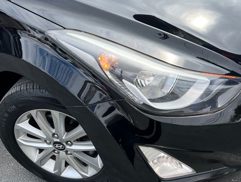 Hyundai Elantra GLS 2.0 16V Flex Aut.