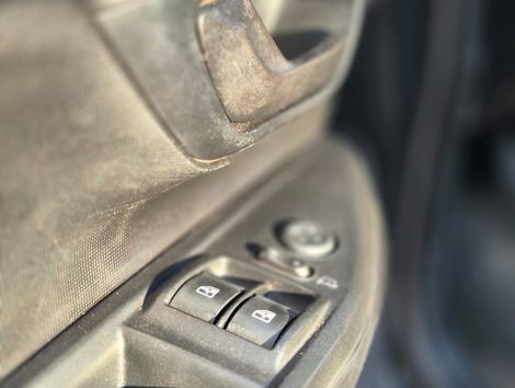 Fiat Strada Freedom 1.3 Flex 8V  CS Plus