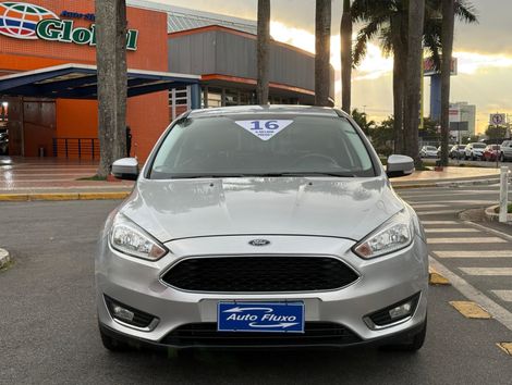 Ford Focus 2.0 16V/SE/SE Plus Flex 5p Aut.