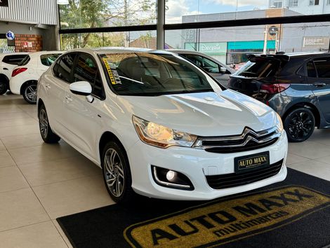 Citroën C4 LOUNGE Exclusive 1.6 Turbo 4p Aut.