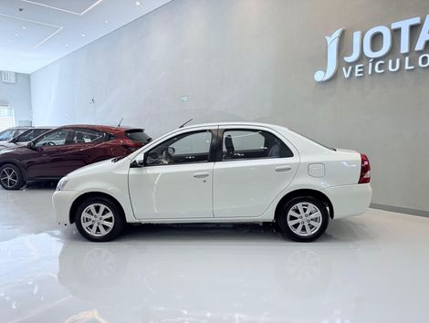 Toyota ETIOS XLS Sedan 1.5 Flex 16V 4p Aut.