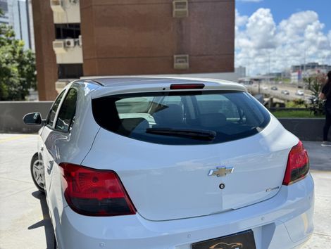 Chevrolet ONIX HATCH LS 1.0 8V FlexPower 5p Mec.