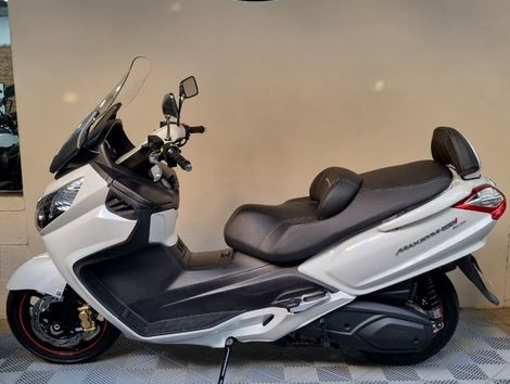 DAFRA MAXSYM 400i