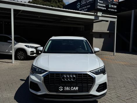 Audi Q3 Prest. 1.4 TFSI Flex/Prest. S-tronic