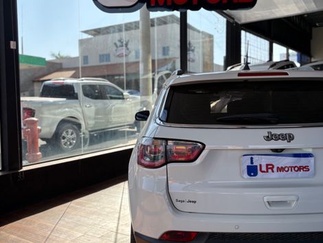 Jeep COMPASS LONGITUDE 2.0 4x2 Flex 16V Aut.