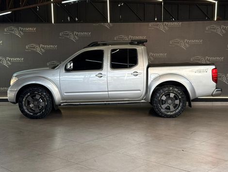 Nissan Frontier LE CD 4x4 2.5 TB Diesel Mec.