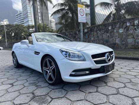 Mercedes 1.8 CGI 16V TURBO GASOLINA 2P AUTOMÁTICO