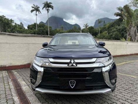 MITSUBISHI 2.2 4X4 16V DIESEL 4P AUTOMÁTICO