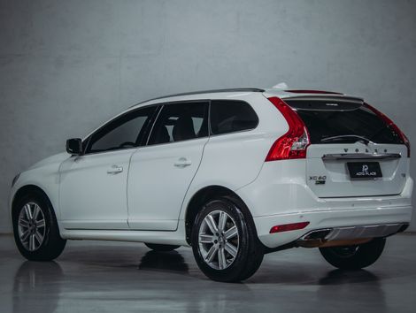 Volvo XC 60 T-5 KINETIC 2.0 245cv FWD 5p