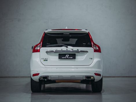 Volvo XC 60 T-5 KINETIC 2.0 245cv FWD 5p