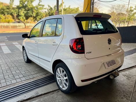 VolksWagen Fox PRIME/Higli. 1.6 Total Flex 8V 5p