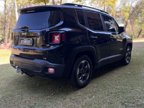 Jeep Renegade Limited 1.8 4x2 Flex 16V Aut.