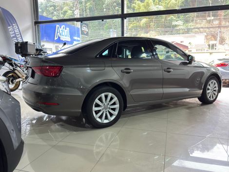 Audi A3 Sedan 1.4/ Attra. 16V TB FSI S-tronic