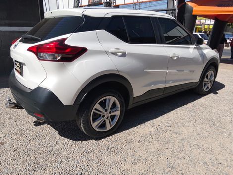 Nissan KICKS Active S 1.6 16V Flex Aut.