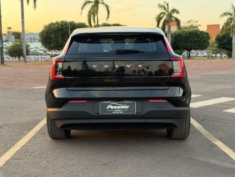 Volvo EX30 E40 Core (Elétrico)
