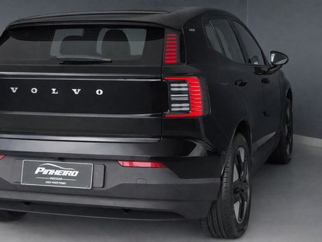 Volvo EX30 E40 Core (Elétrico)