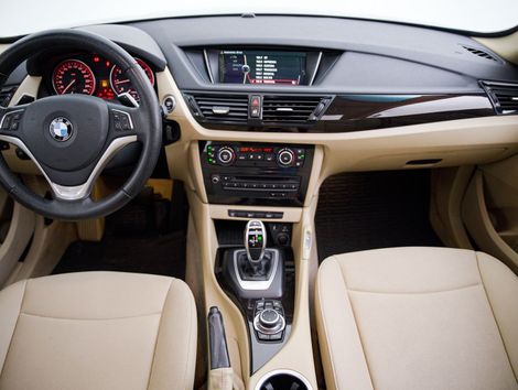 BMW X1 SDRIVE 20i 2.0/2.0 TB Acti.Flex Aut.