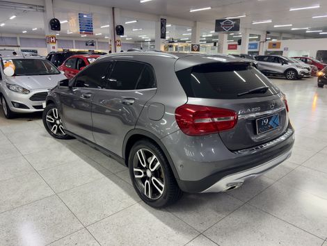 Mercedes GLA 200 Advance 1.6/1.6 TB 16V Flex Aut.