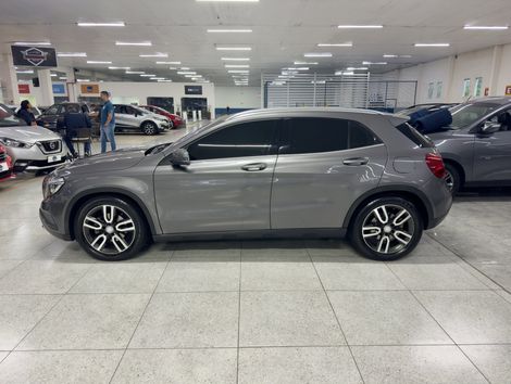 Mercedes GLA 200 Advance 1.6/1.6 TB 16V Flex Aut.