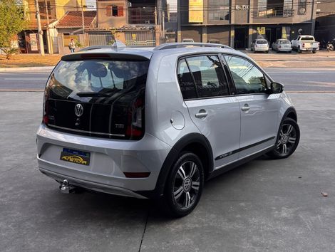 VolksWagen up! cross 1.0 TSI Total Flex 12V 5p