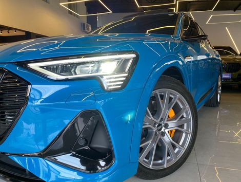 Audi E-TRON Sportback Perf. Aut. (Elétrico)