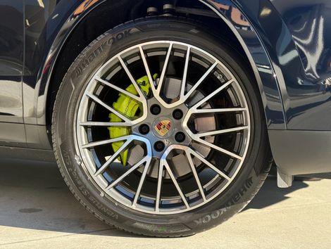 Porsche Cayenne E-Hybrid 3.0 V6 462cv