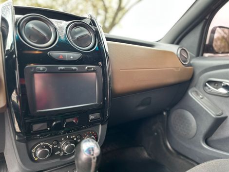 Renault DUSTER Dynamique 2.0 Hi-Flex 16V Mec.