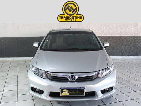 Honda Civic Sedan LXS 1.8/1.8 Flex 16V Aut. 4p