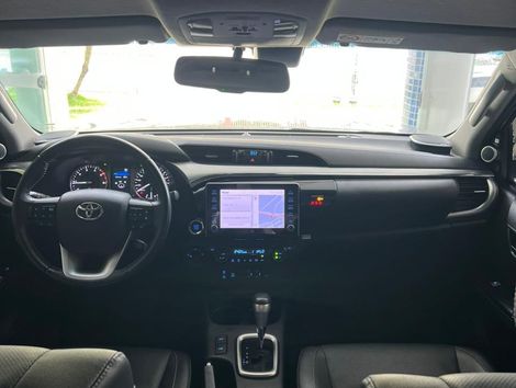 Toyota Hilux CD SRX 4x4 2.8 TDI 16V Diesel Aut.