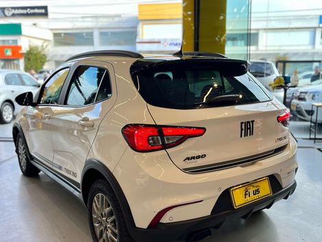 Fiat ARGO TREKKING 1.3 8V Flex