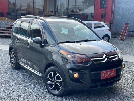 Citroën C3 Tendance 1.5 Flex 8V 5p Mec.