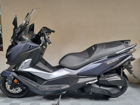 DAFRA CRUISYM 300 I