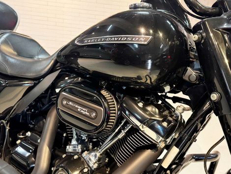 Harley ROAD KING SPECIAL FLHRXS
