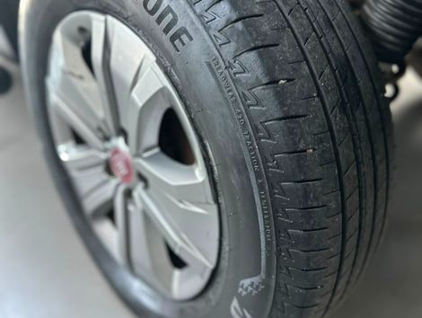 Fiat Toro Freedom 1.8 16V Flex Aut.