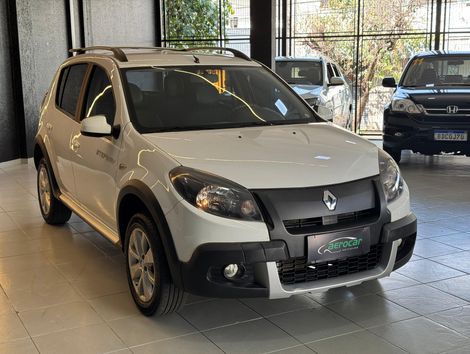 Renault SANDERO STEPWAY Hi-Flex 1.6 16V 5p Aut.