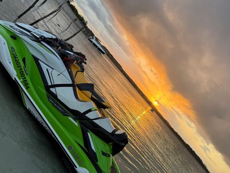 FX CRUISER SVHO WaveRunner