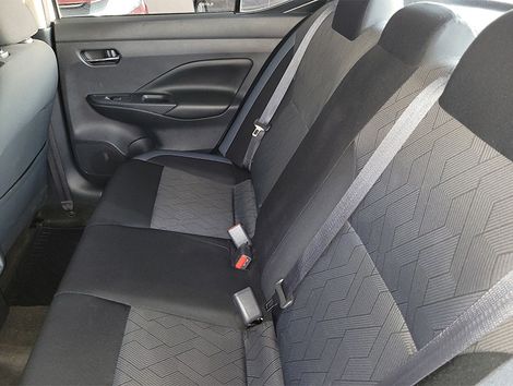 Nissan VERSA Advance 1.6 16V Flex Aut.
