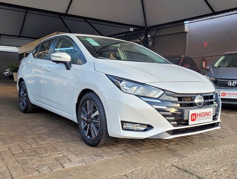 Nissan VERSA Advance 1.6 16V Flex Aut.
