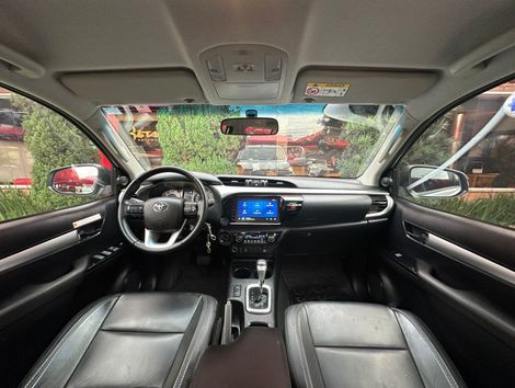 Toyota Hilux CD SR 4x4 2.8 TDI Diesel Aut.