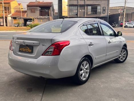 Nissan VERSA SL 1.6 16V Flex Fuel 4p Mec.