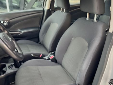 Nissan VERSA SL 1.6 16V Flex Fuel 4p Mec.
