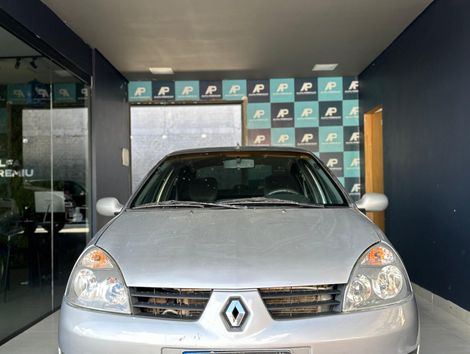 Renault Clio Sed. Privilège Hi-Flex 1.6 16V 4p