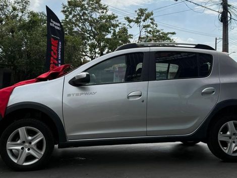 Renault SANDERO STEPWAY Flex 1.6 16V 5p