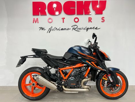 KTM SUPERDUKE 1290 R