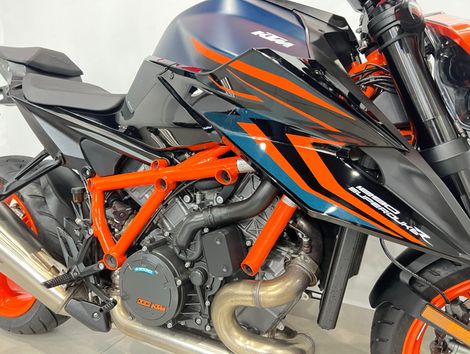 KTM SUPERDUKE 1290 R