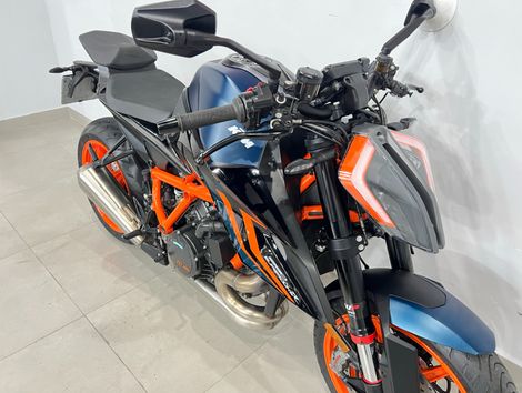 KTM SUPERDUKE 1290 R