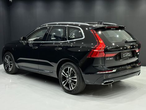 Volvo XC 60 T-8 MOMENTUM 2.0 (Híbrido)