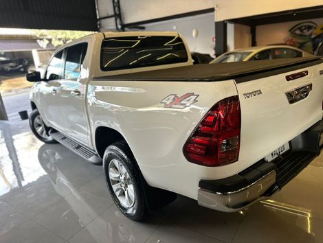 Toyota Hilux CD SRV 4x2 2.7 Flex 16V Aut.