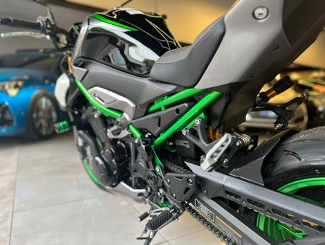 KAWASAKI Z 900 R Edition