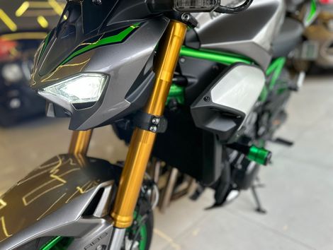 KAWASAKI Z 900 R Edition